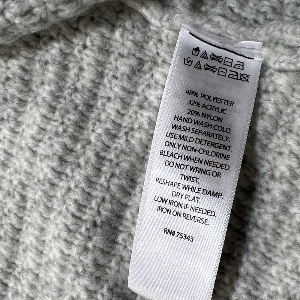 Jessica Simpson gray cardigan size small - Picture 3 of 7